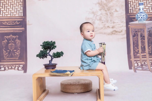 江山宝宝几个月可以笑出声 江山宝宝几个月可以笑出声